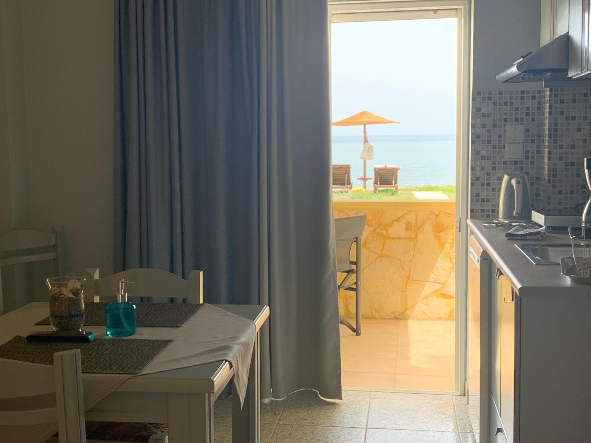 Ermis Suites Platanias  Ngoại thất bức ảnh