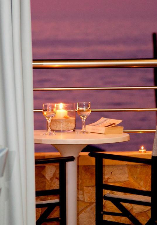 Ermis Suites Platanias  Ngoại thất bức ảnh